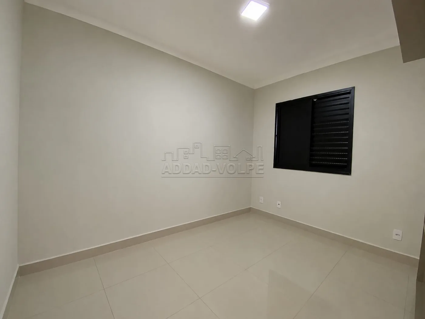Alugar Apartamento / Padr&atilde;o em Bauru R$ 1.650,00 - Foto 9