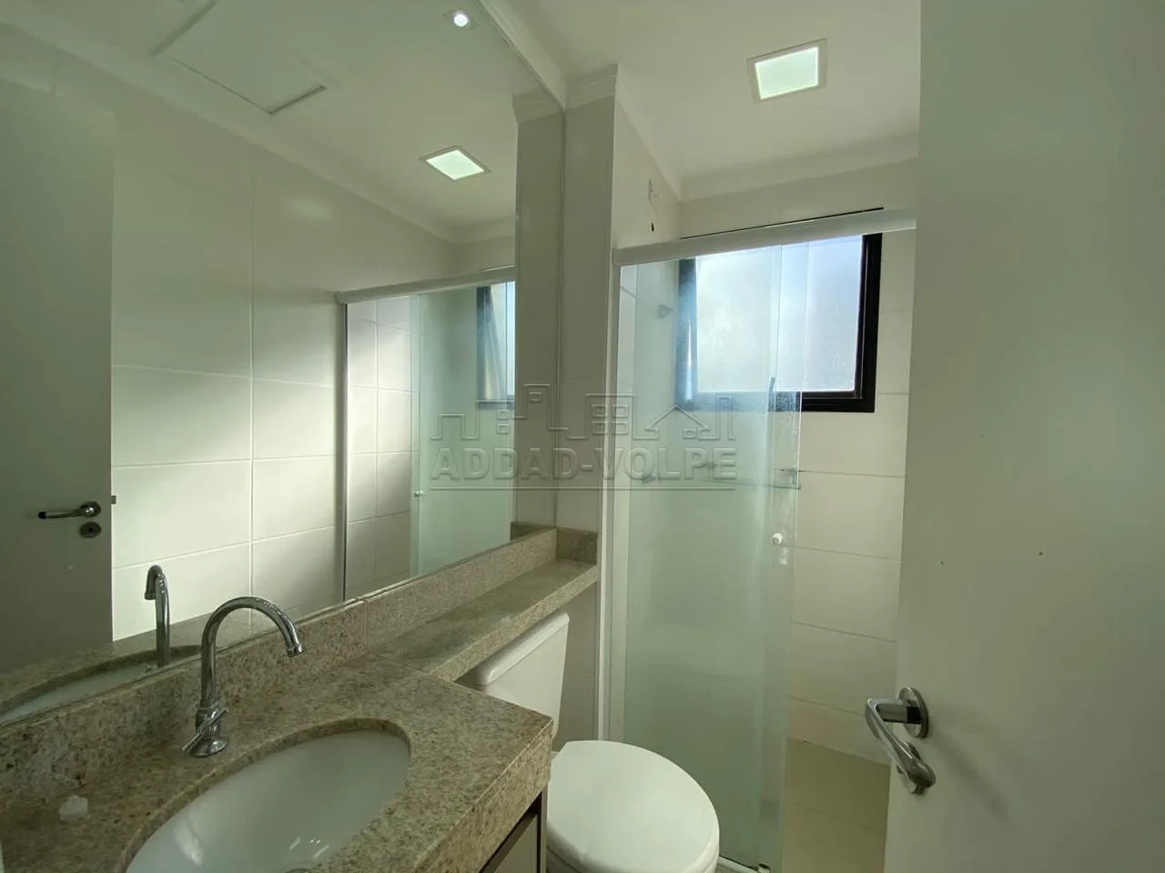 Alugar Apartamento / Padr&atilde;o em Bauru R$ 1.650,00 - Foto 6