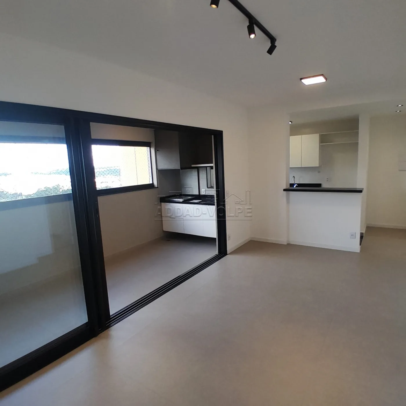 Alugar Apartamento / Padr&atilde;o em Bauru R$ 3.500,00 - Foto 2