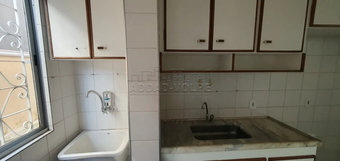 Comprar Apartamento / Padr&atilde;o em Bauru R$ 190.000,00 - Foto 2