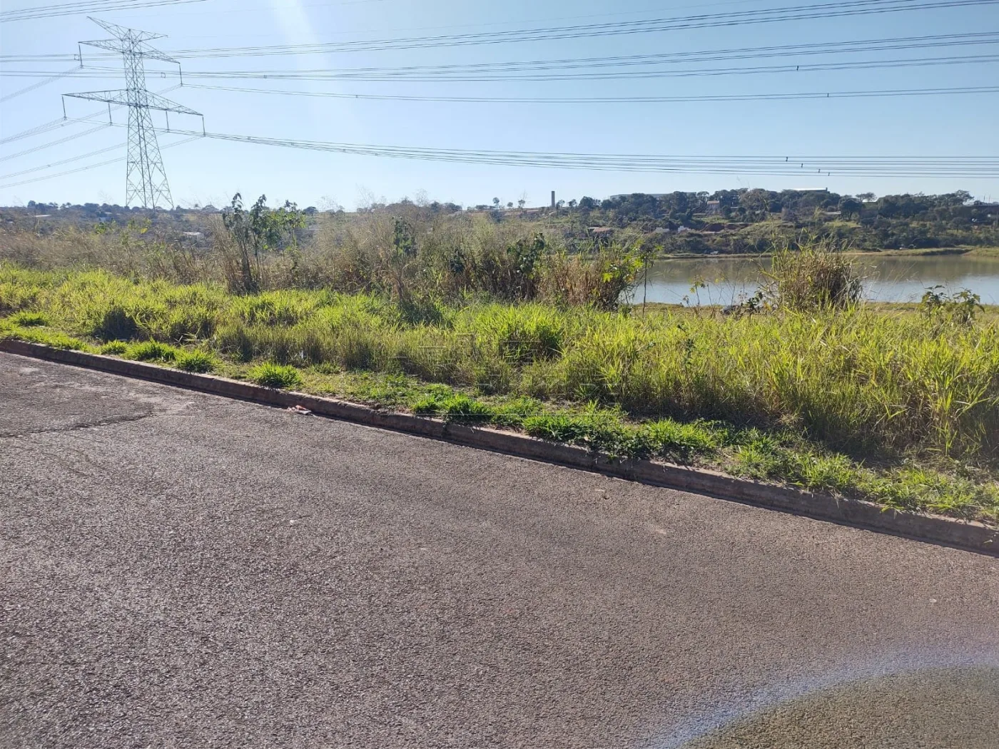 Comprar Terreno / Padr&atilde;o em Bauru R$ 300.000,00 - Foto 6