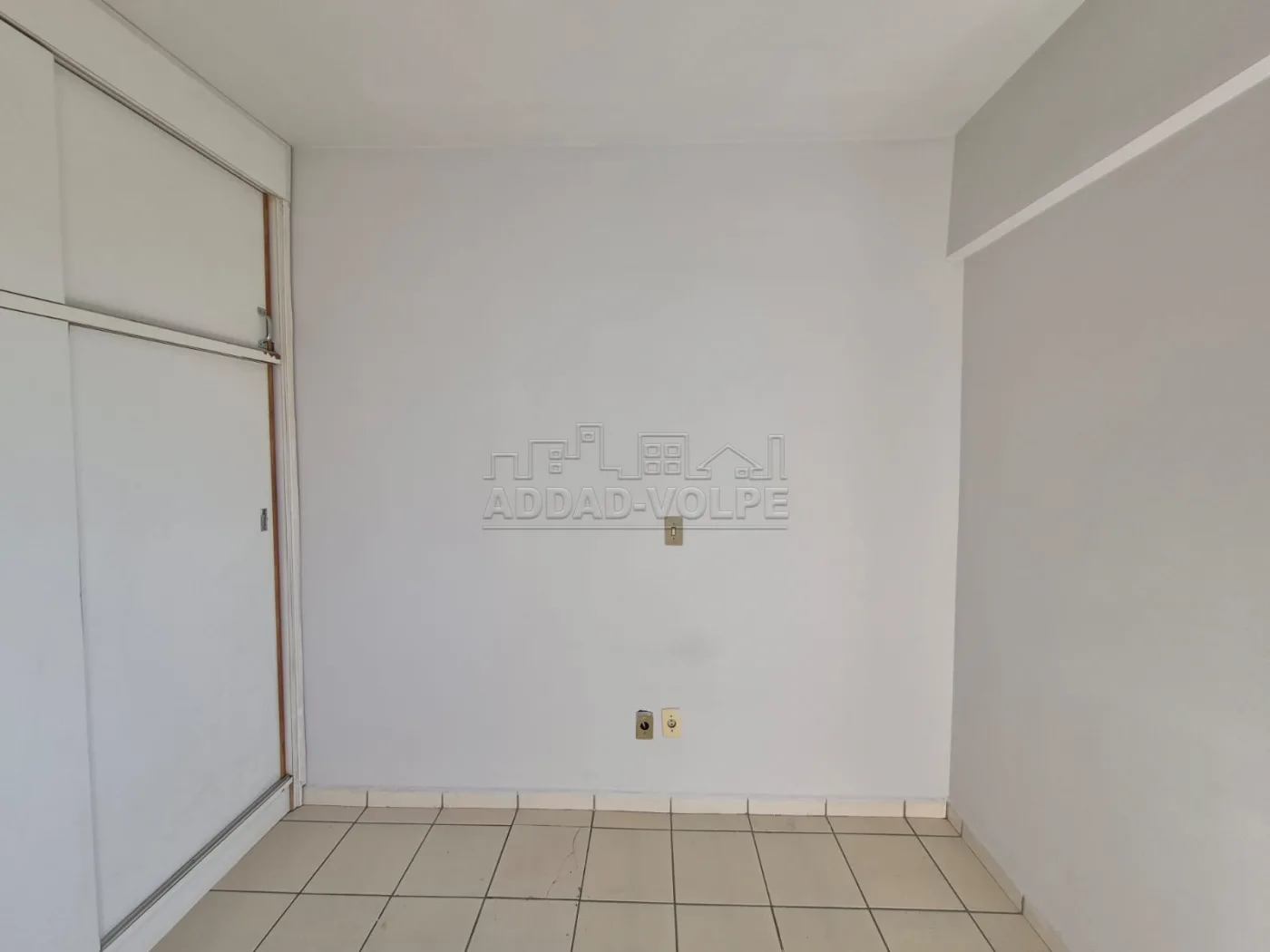 Alugar Apartamento / Padr&atilde;o em Bauru R$ 1.200,00 - Foto 5