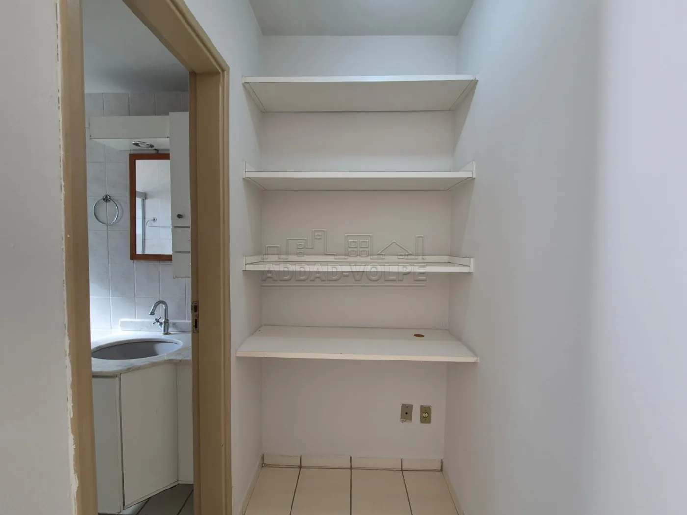 Alugar Apartamento / Padr&atilde;o em Bauru R$ 1.200,00 - Foto 4