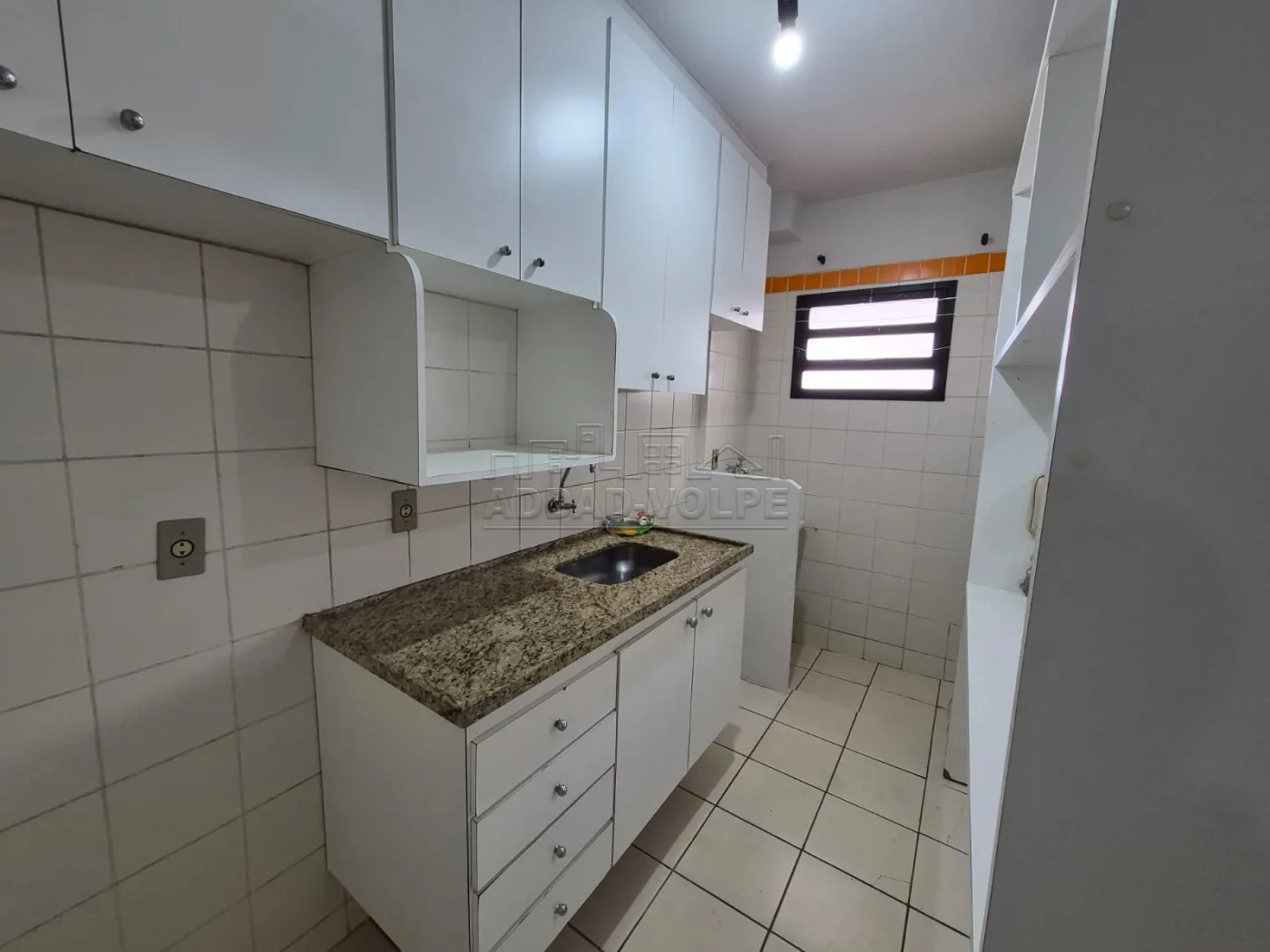 Alugar Apartamento / Padr&atilde;o em Bauru R$ 1.200,00 - Foto 3