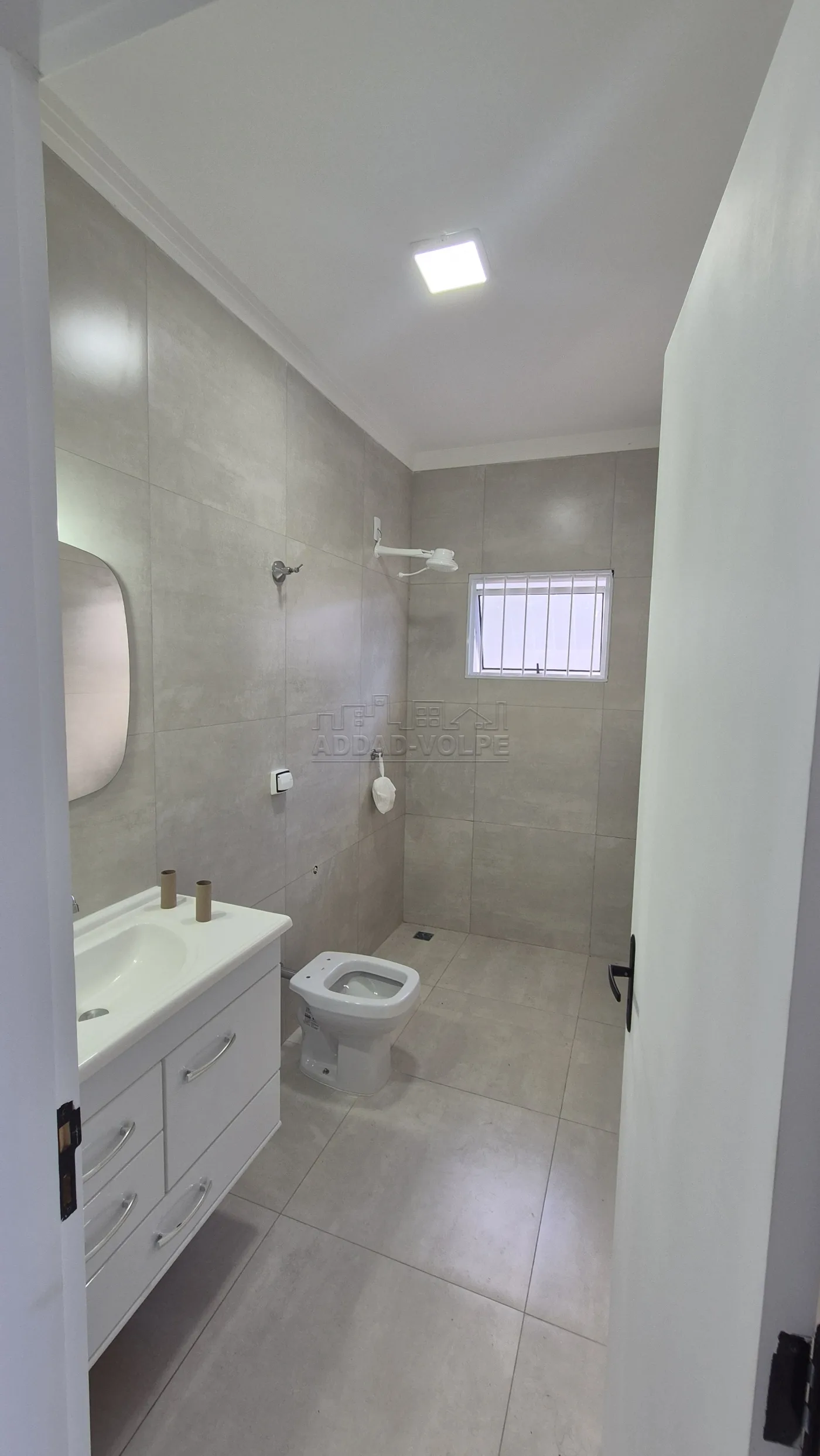 Comprar Casa / Padr&atilde;o em Piratininga R$ 380.000,00 - Foto 7