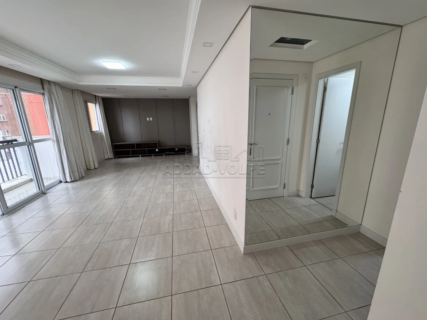Comprar Apartamento / Padr&atilde;o em Bauru R$ 975.000,00 - Foto 2