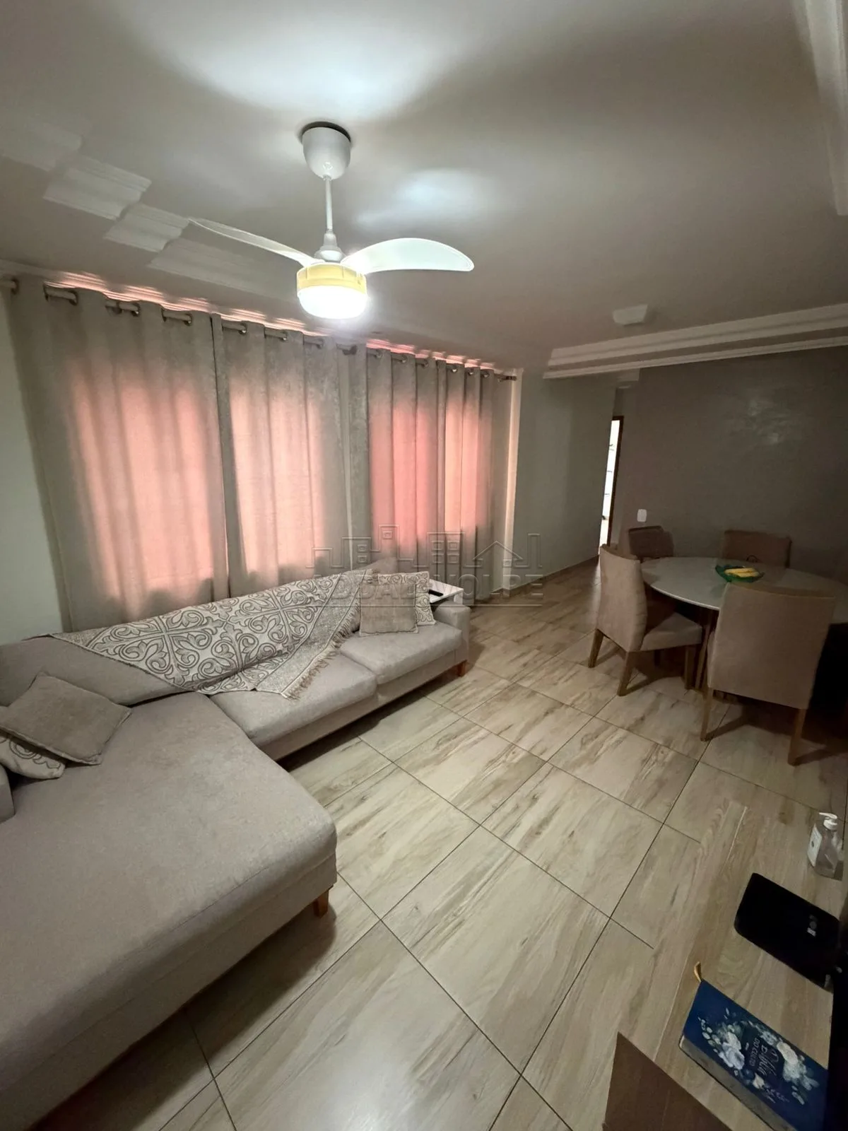 Comprar Apartamento / Padr&atilde;o em Bauru R$ 359.000,00 - Foto 2