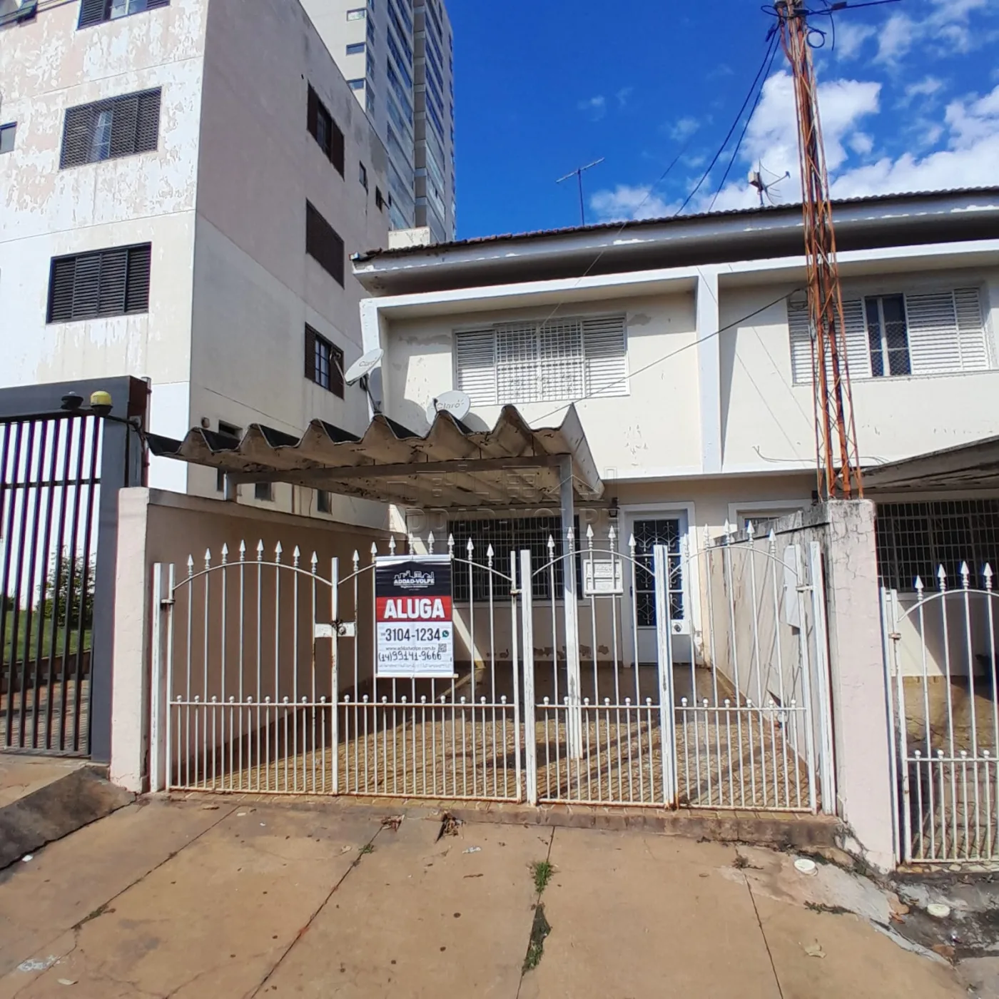 Alugar Casa / Padr&atilde;o em Bauru R$ 1.600,00 - Foto 1