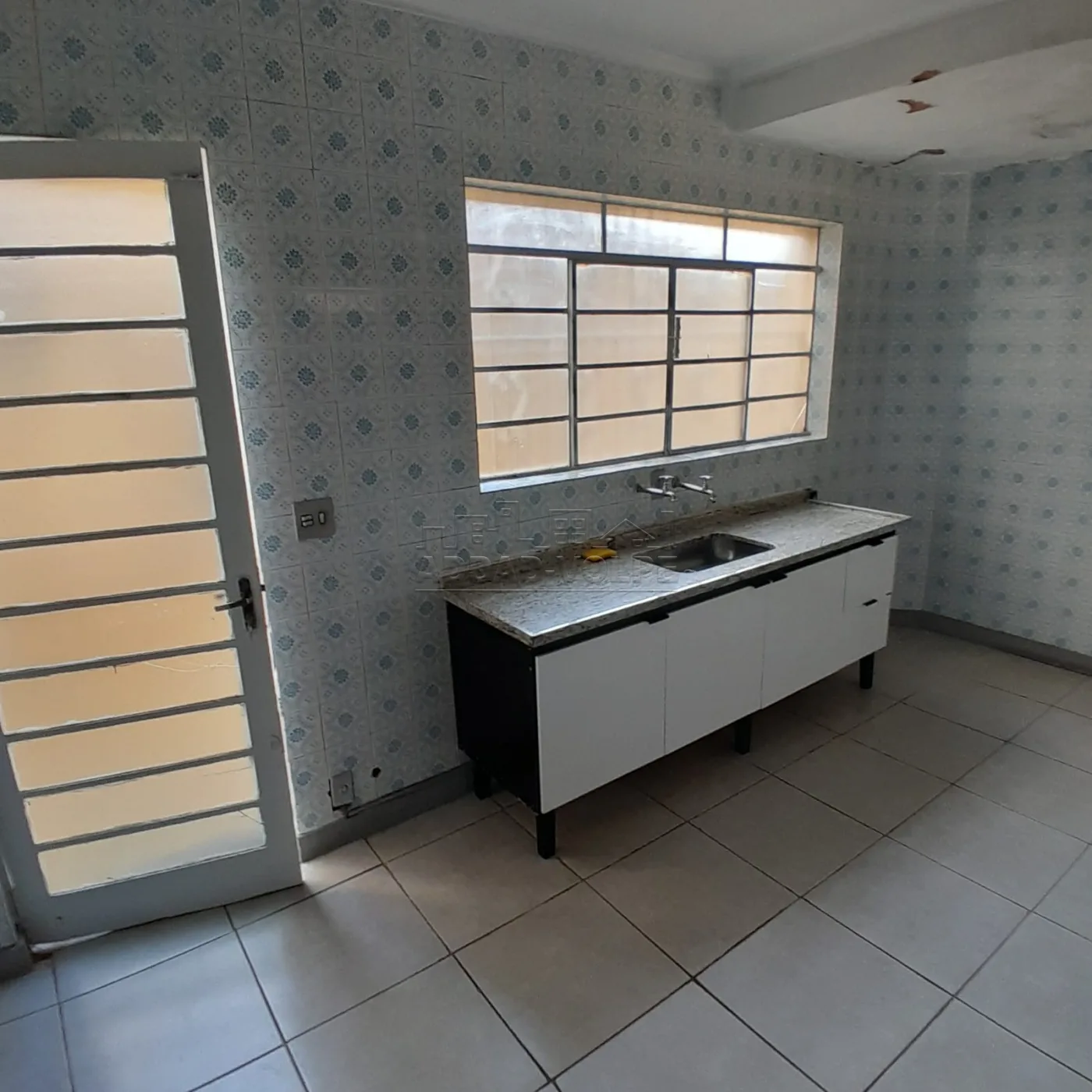 Alugar Casa / Padr&atilde;o em Bauru R$ 1.600,00 - Foto 4