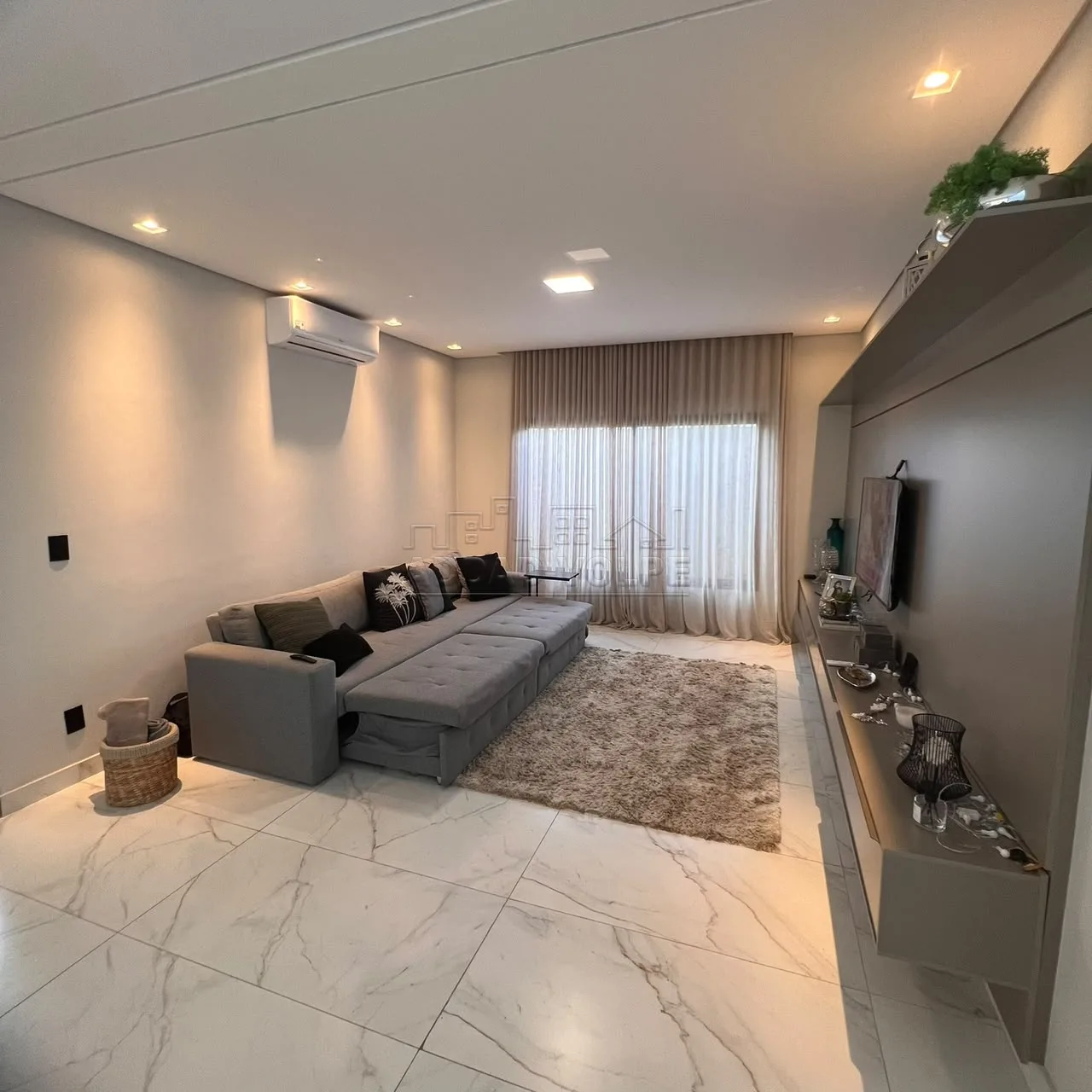 Comprar Casa / Condom&iacute;nio em Piratininga R$ 1.750.000,00 - Foto 9