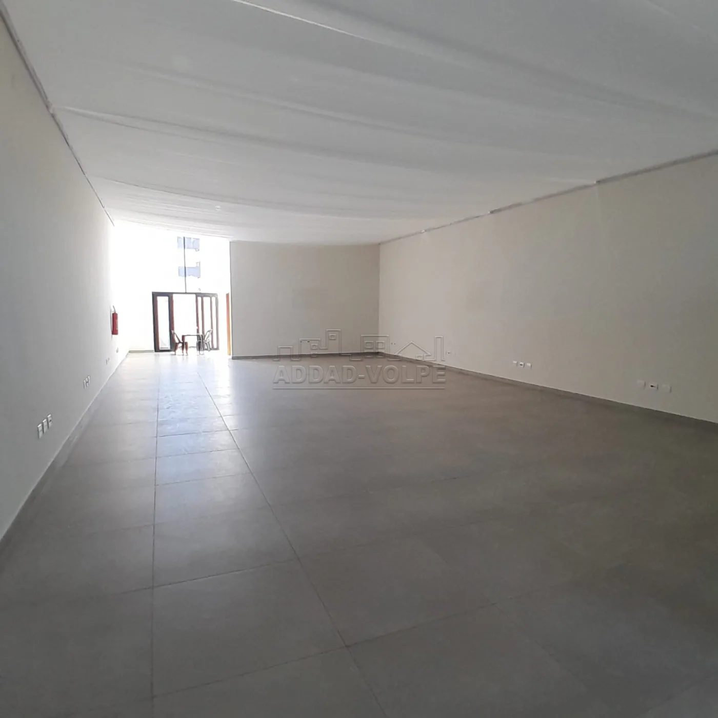 Alugar Comercial / Sal&atilde;o em Bauru R$ 20.000,00 - Foto 4