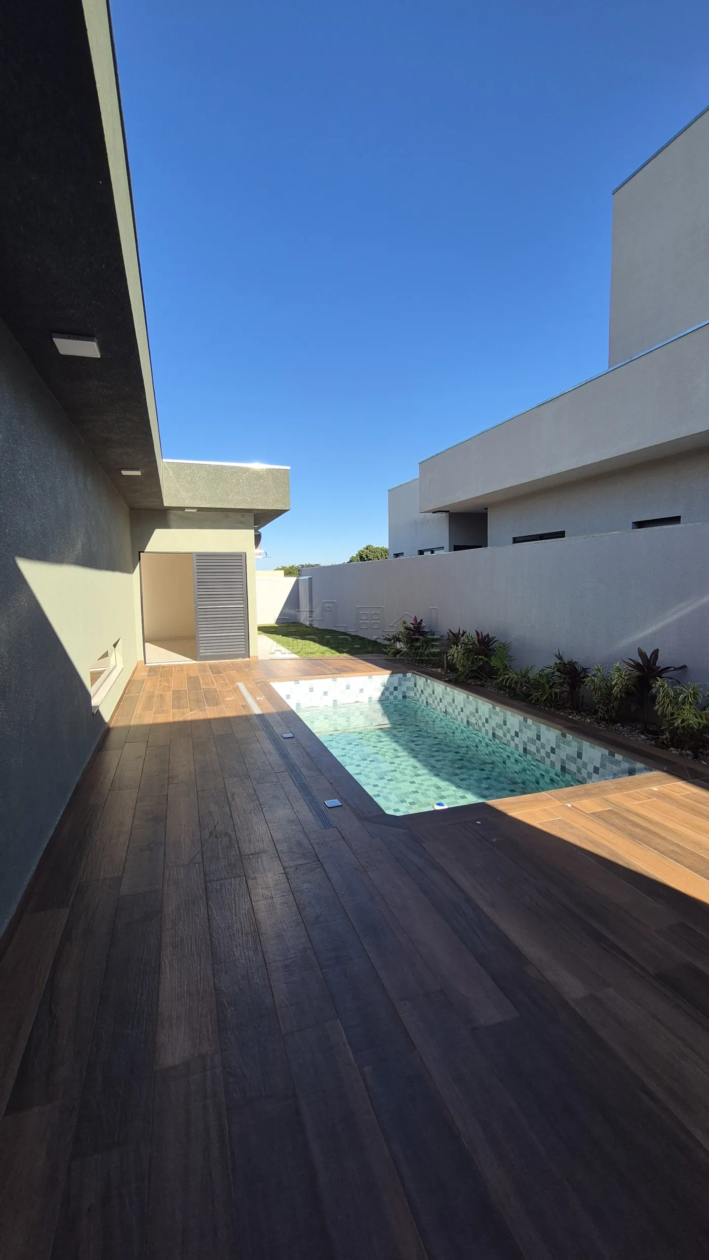 Comprar Casa / Condom&iacute;nio em Piratininga R$ 1.348.000,00 - Foto 2