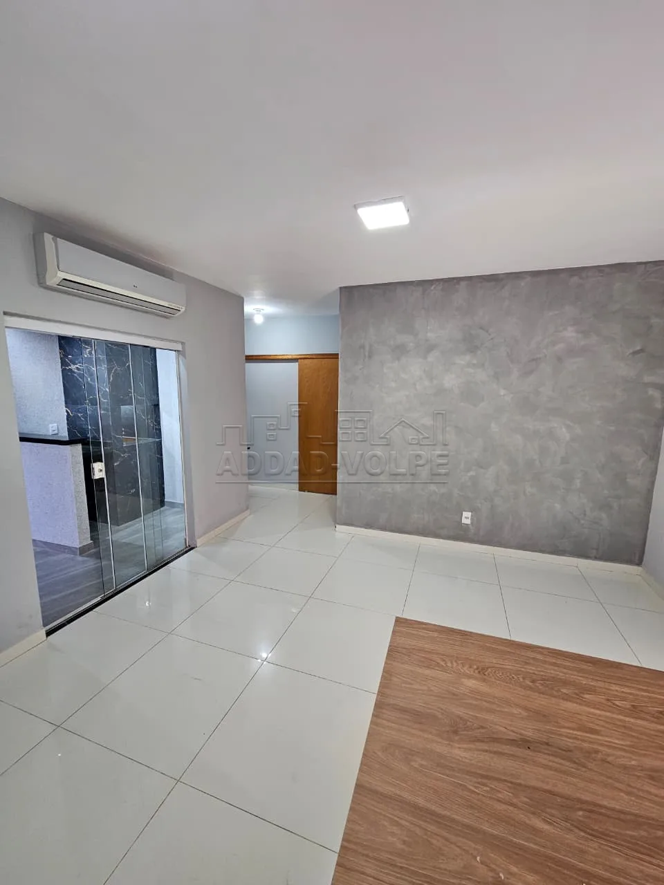 Comprar Casa / Padr&atilde;o em Bauru R$ 380.000,00 - Foto 2