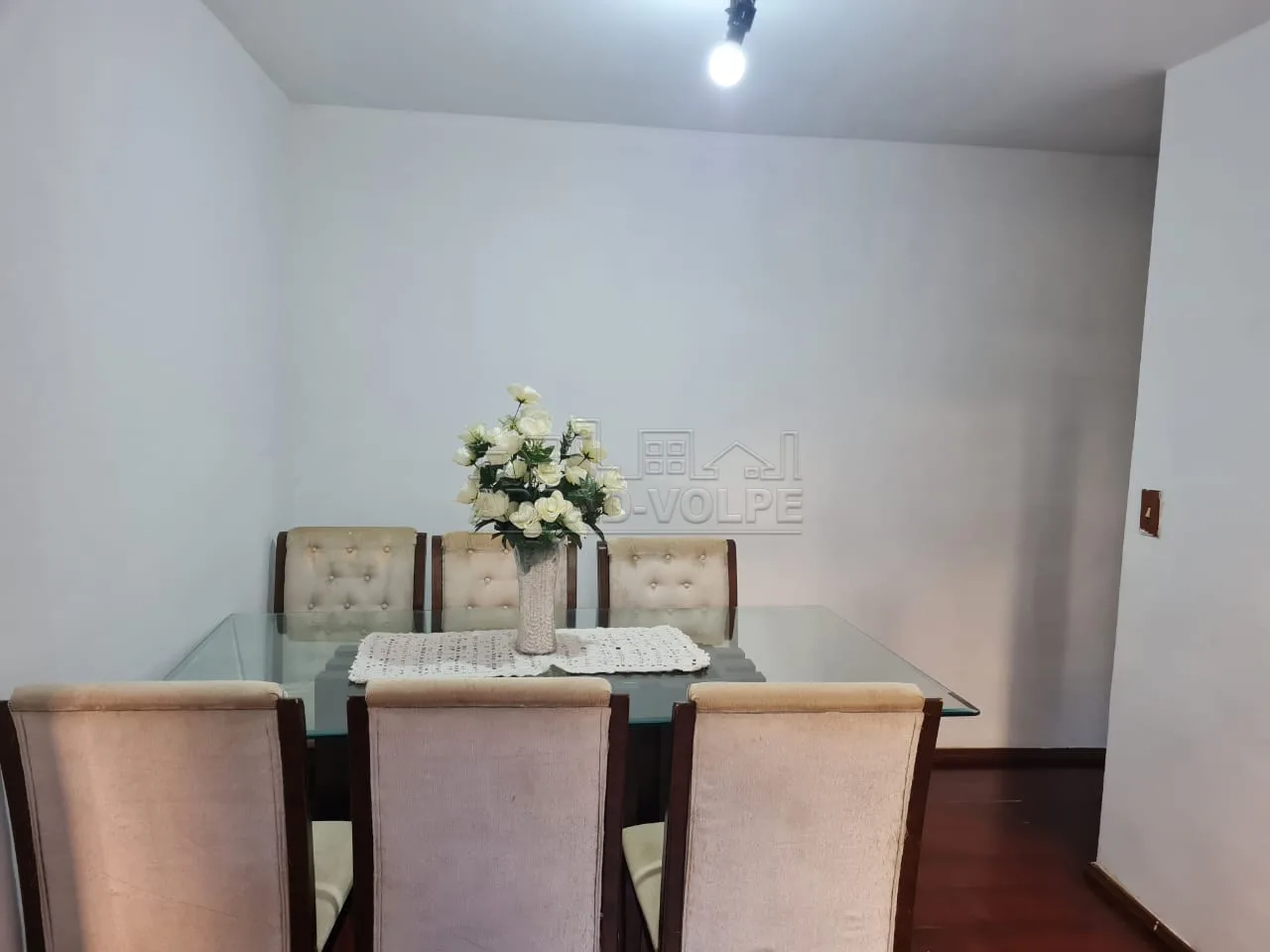 Comprar Apartamento / Padr&atilde;o em Bauru R$ 220.000,00 - Foto 2