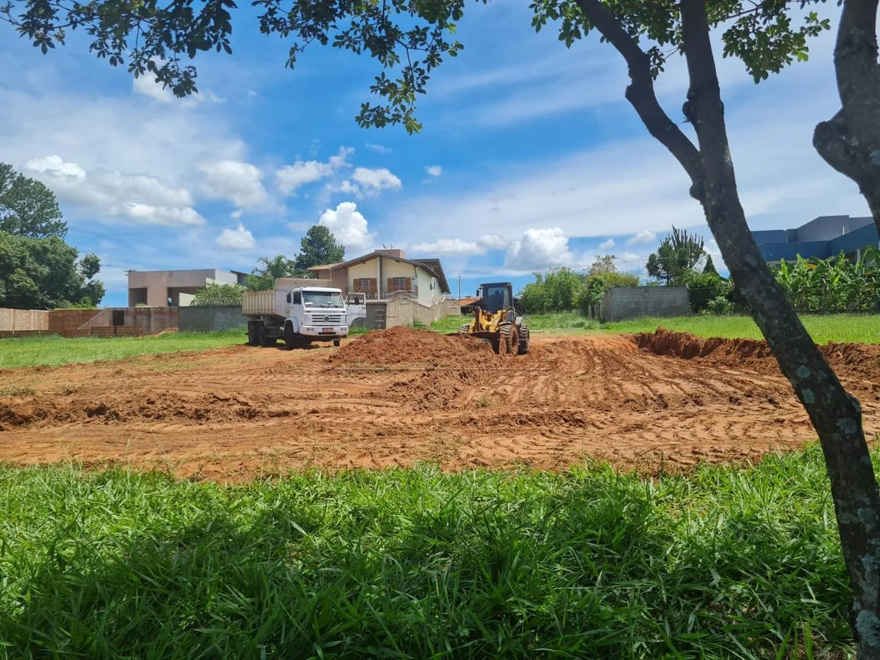 Comprar Terreno / Condom&iacute;nio em Piratininga R$ 290.000,00 - Foto 1