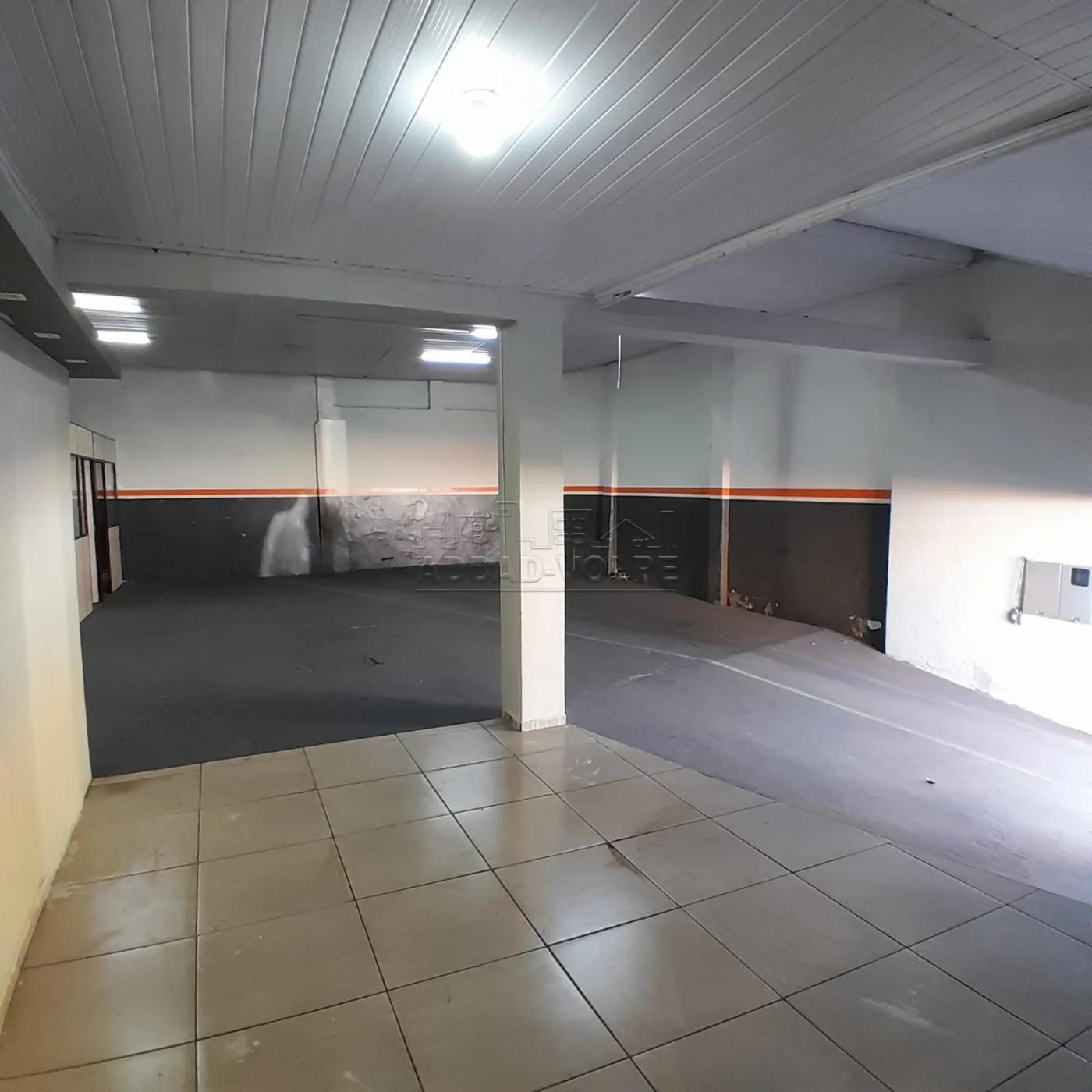 Alugar Comercial / Sal&atilde;o em Bauru R$ 2.500,00 - Foto 3