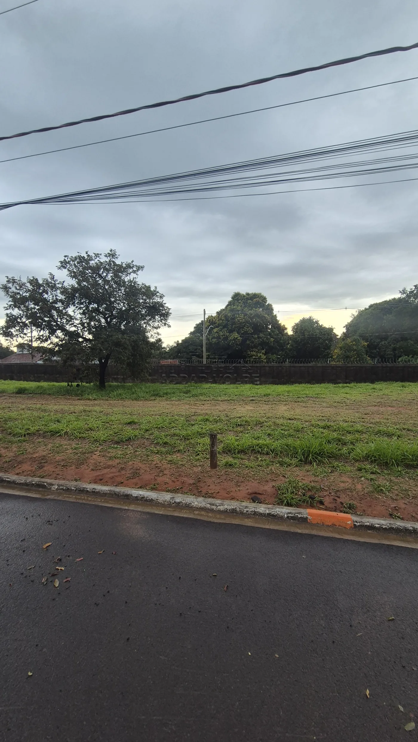 Comprar Terreno / Condom&iacute;nio em Piratininga R$ 215.451,00 - Foto 1