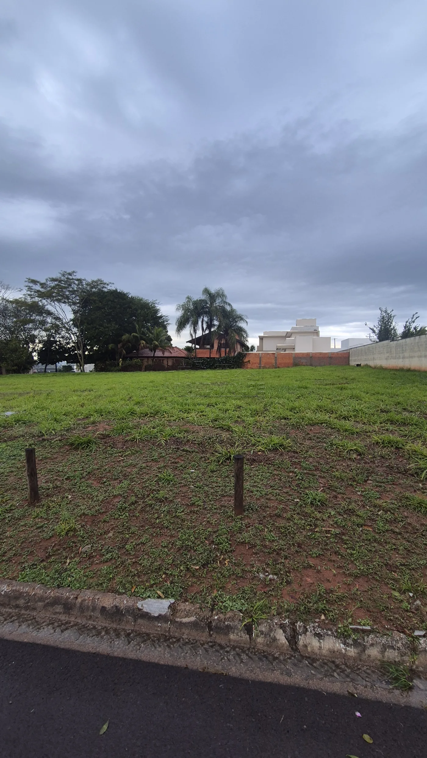 Comprar Terreno / Condom&iacute;nio em Piratininga R$ 319.800,00 - Foto 1