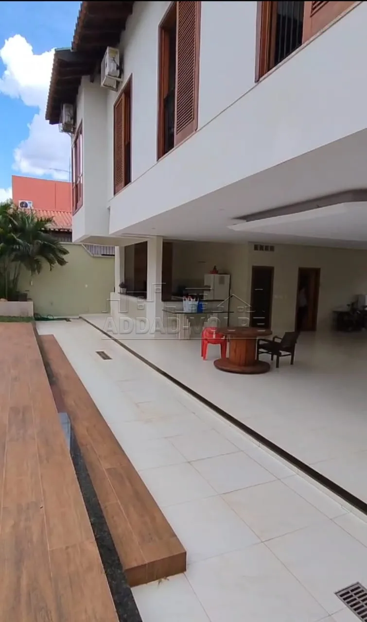 Comprar Casa / Sobrado em Bauru R$ 1.350.000,00 - Foto 2