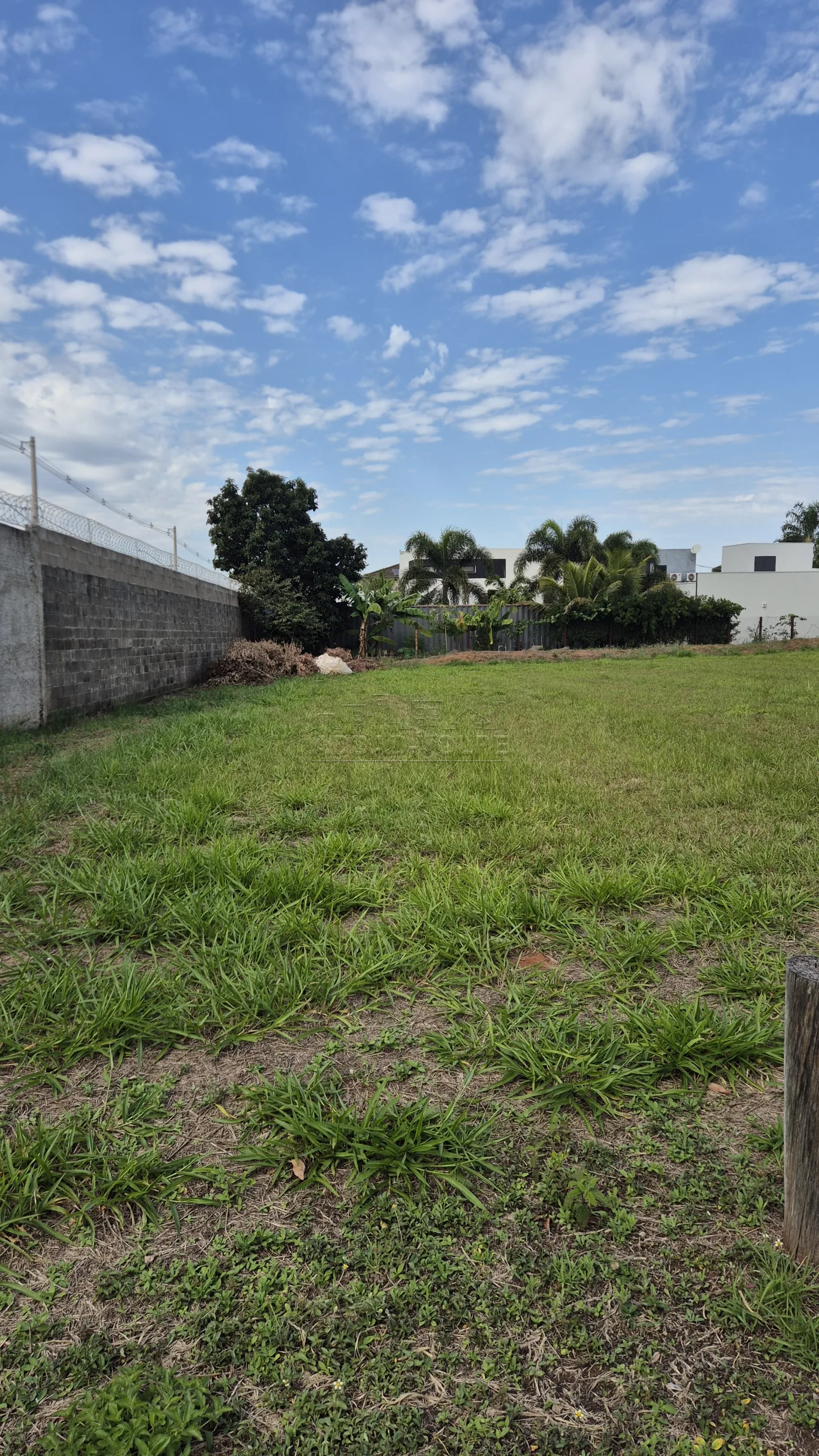 Comprar Terreno / Condom&iacute;nio em Piratininga R$ 339.541,00 - Foto 1