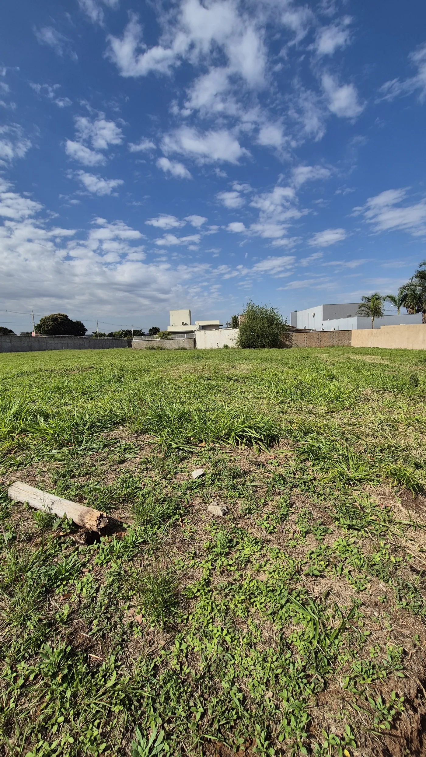 Comprar Terreno / Condom&iacute;nio em Piratininga R$ 299.400,00 - Foto 2