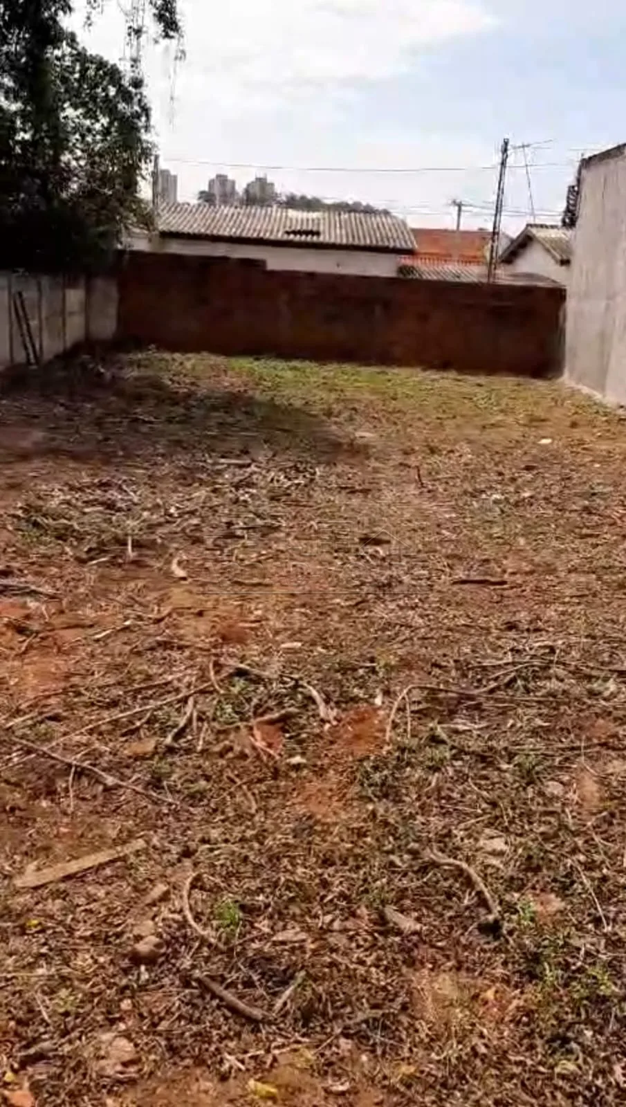 Comprar Terreno / Padr&atilde;o em Bauru R$ 220.000,00 - Foto 4