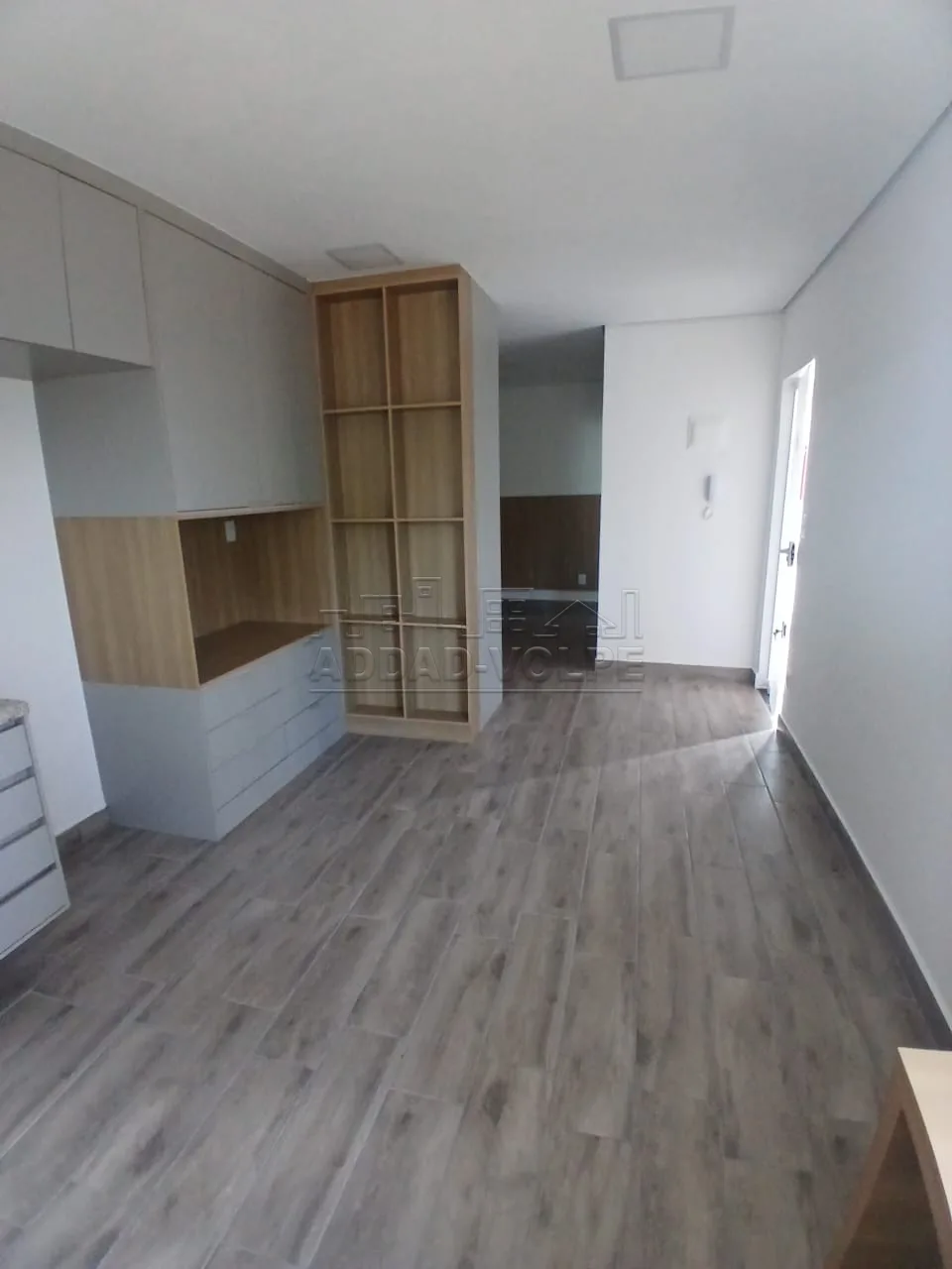Alugar Apartamento / Kitnet em Condom&iacute;nio em Bauru R$ 1.300,00 - Foto 1