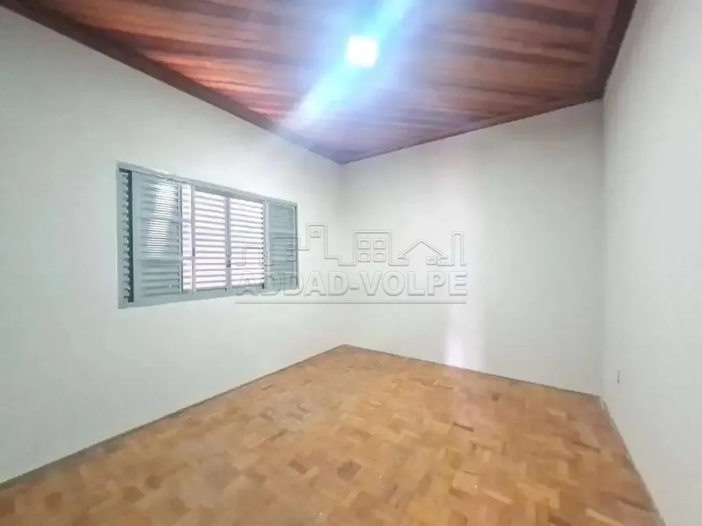 Alugar Casa / Padr&atilde;o em Bauru R$ 1.800,00 - Foto 3