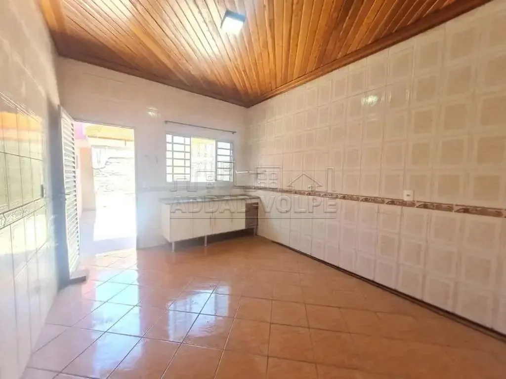 Alugar Casa / Padr&atilde;o em Bauru R$ 1.800,00 - Foto 2