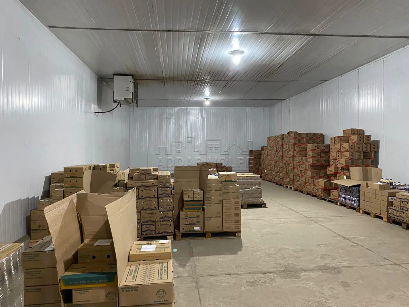 Alugar Comercial / Barrac&atilde;o em Bauru R$ 45.000,00 - Foto 14