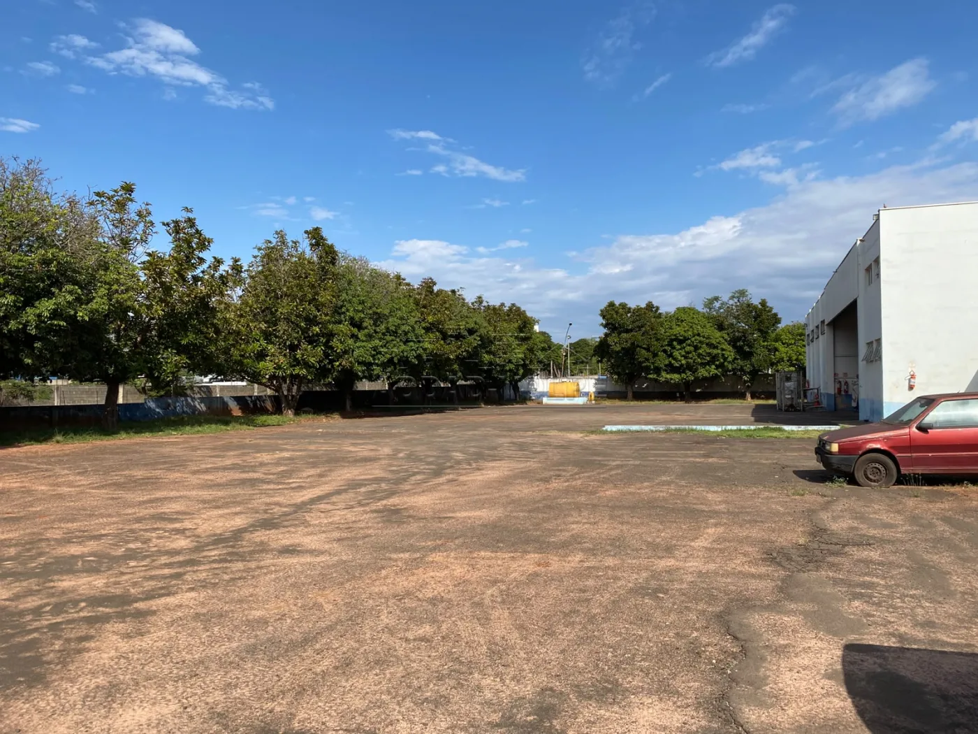 Alugar Comercial / Barrac&atilde;o em Bauru R$ 45.000,00 - Foto 21
