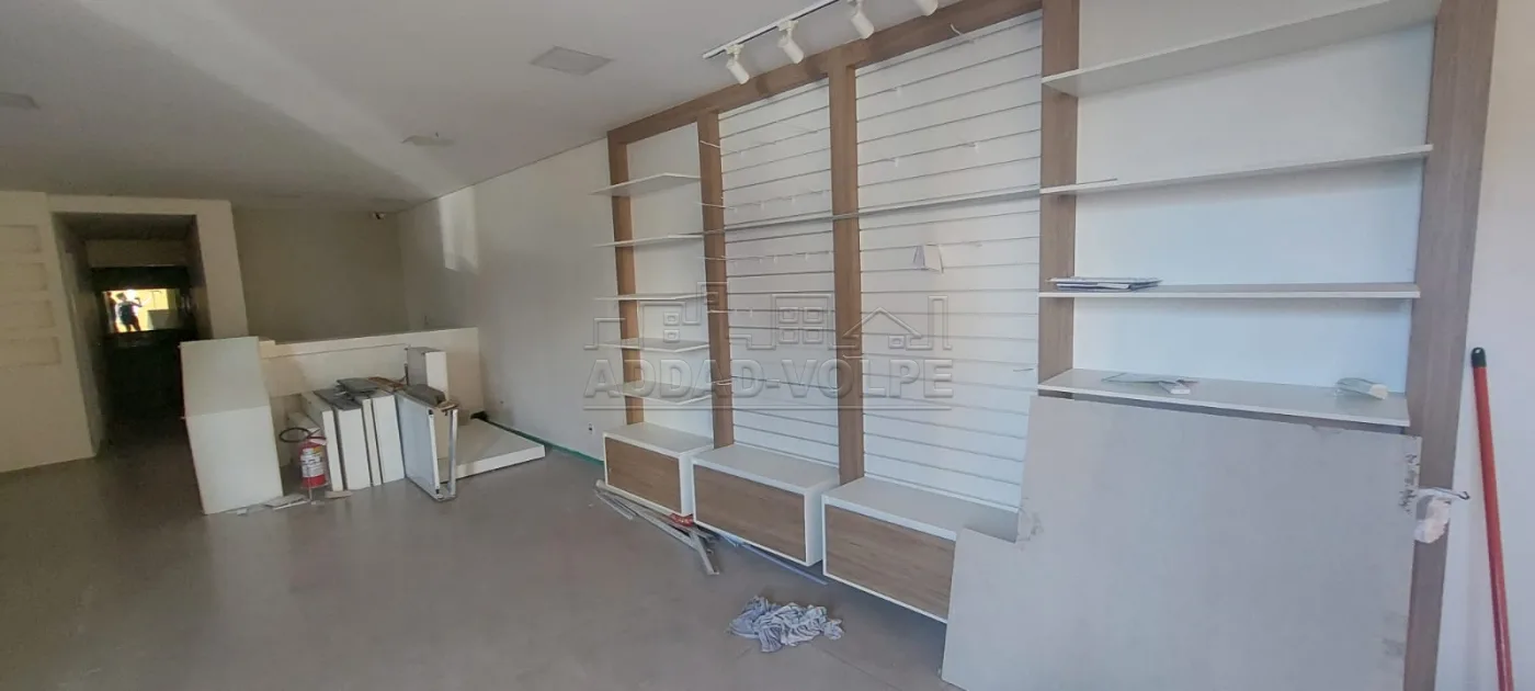 Alugar Comercial / Ponto Comercial em Bauru R$ 7.000,00 - Foto 2