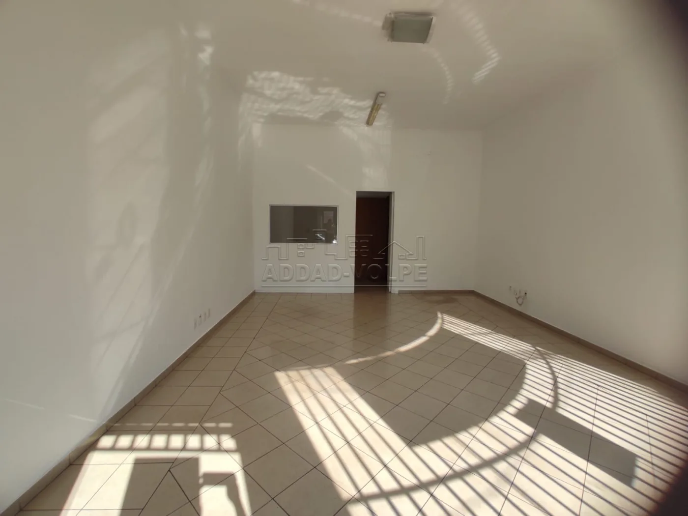 Alugar Comercial / Sala em Bauru R$ 2.000,00 - Foto 2