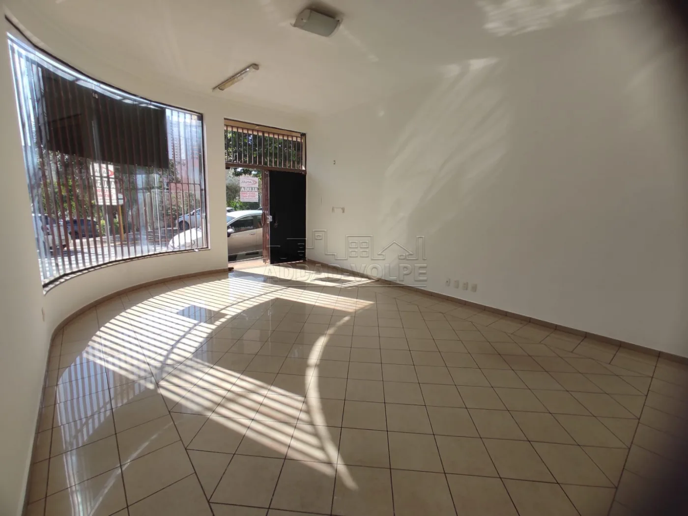Alugar Comercial / Sala em Bauru R$ 2.000,00 - Foto 5