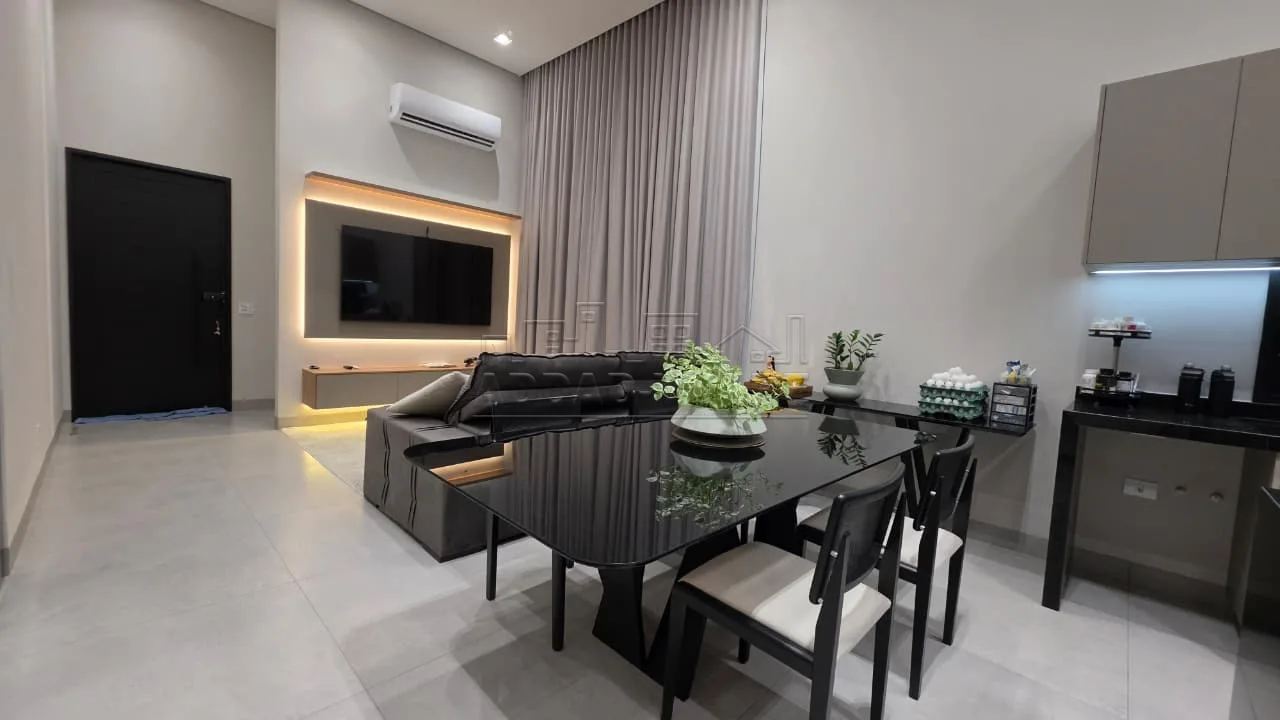 Alugar Casa / Condom&iacute;nio em Piratininga R$ 12.000,00 - Foto 1