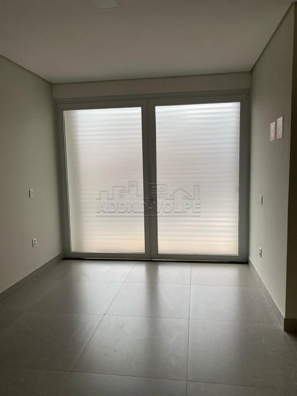 Alugar Comercial / Sal&atilde;o em Bauru R$ 6.000,00 - Foto 8