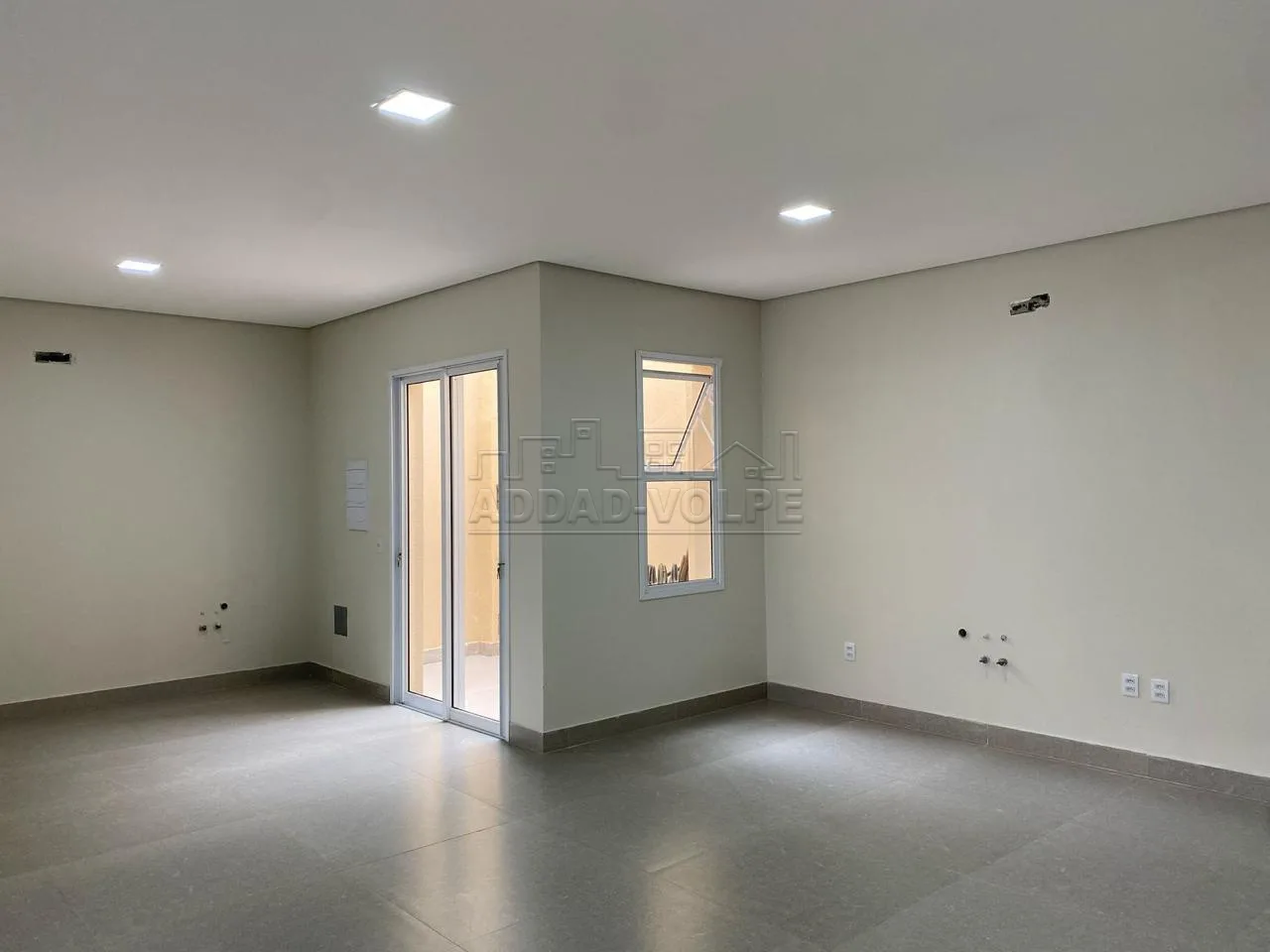 Alugar Comercial / Sal&atilde;o em Bauru R$ 6.000,00 - Foto 4