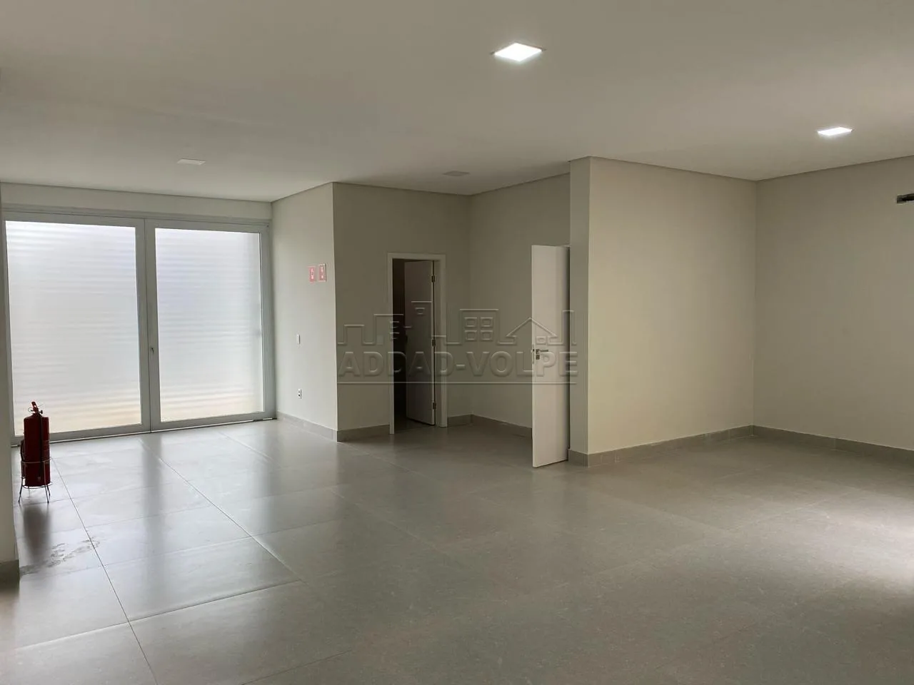 Alugar Comercial / Sal&atilde;o em Bauru R$ 6.000,00 - Foto 7