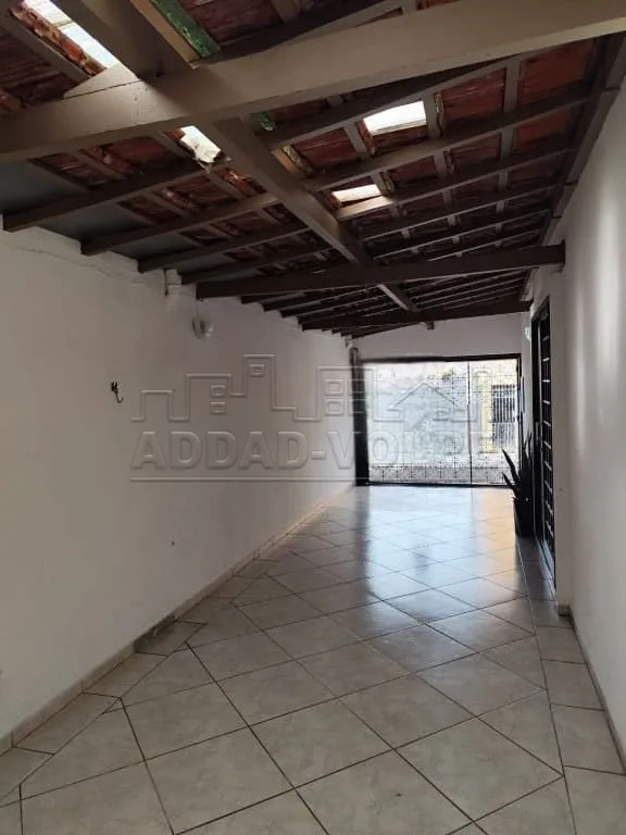 Comprar Casa / Padr&atilde;o em Bauru R$ 375.000,00 - Foto 2