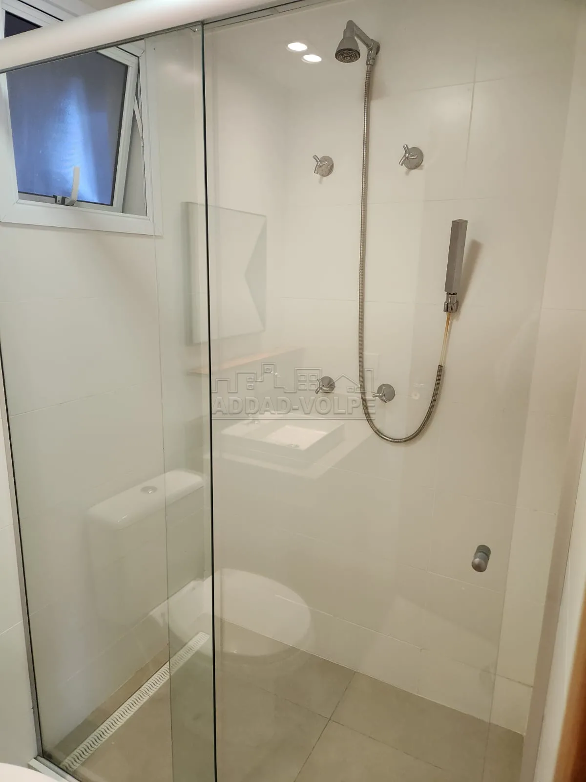 Alugar Apartamento / Padr&atilde;o em Bauru R$ 2.400,00 - Foto 10