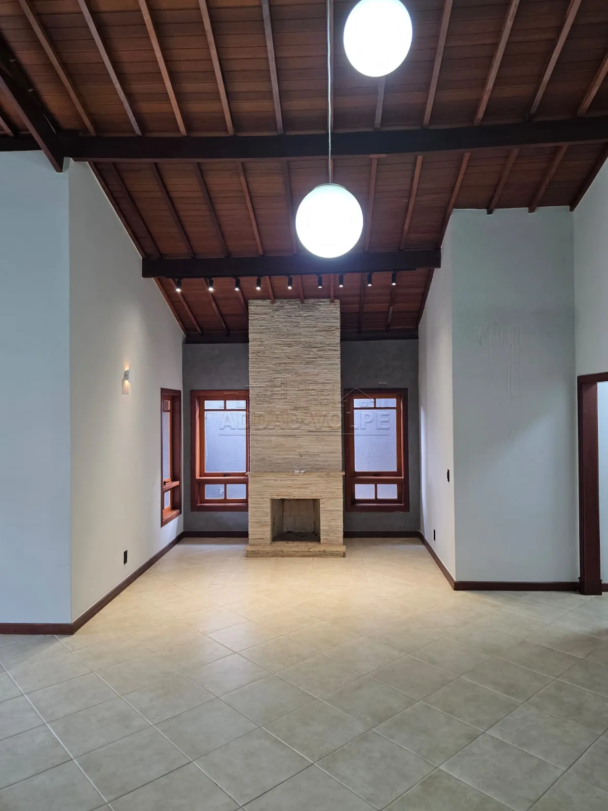 Comprar Casa / Condom&iacute;nio em Piratininga R$ 1.400.000,00 - Foto 3
