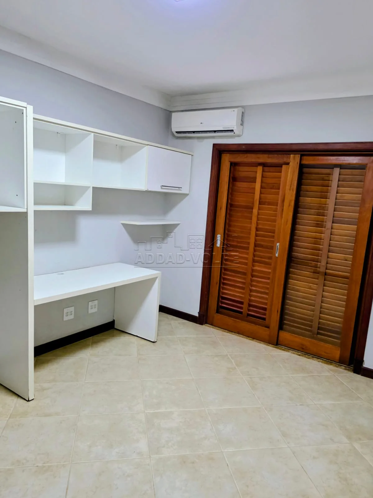 Comprar Casa / Condom&iacute;nio em Piratininga R$ 1.400.000,00 - Foto 14