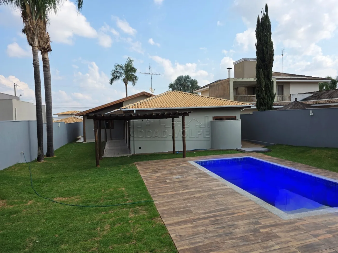 Comprar Casa / Condom&iacute;nio em Piratininga R$ 1.400.000,00 - Foto 2