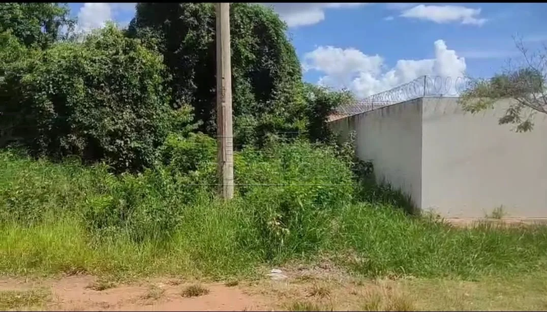 Comprar Terreno / Padr&atilde;o em Bauru R$ 55.000,00 - Foto 1