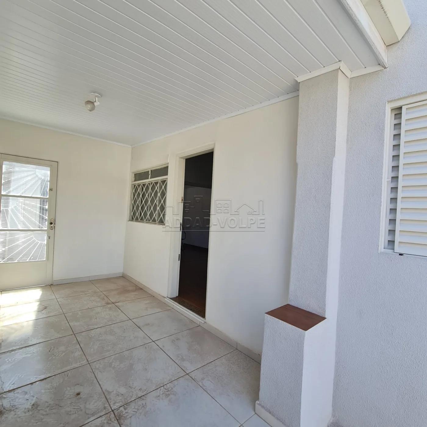 Alugar Casa / Padr&atilde;o em Bauru R$ 1.900,00 - Foto 1