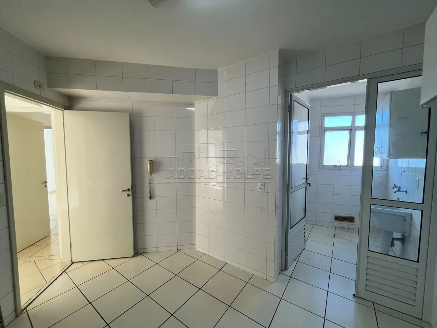 Alugar Apartamento / Padr&atilde;o em Bauru R$ 2.300,00 - Foto 7