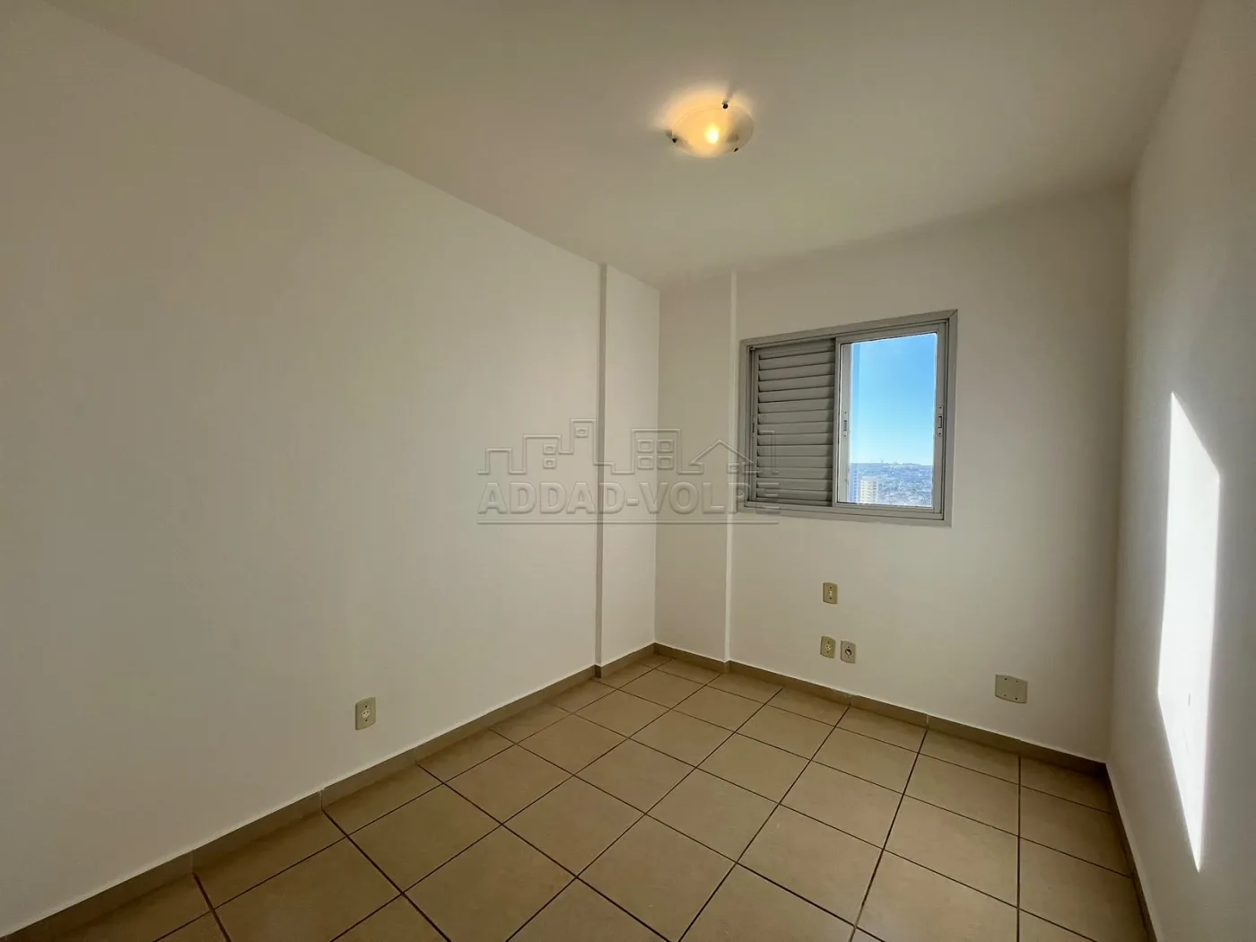 Alugar Apartamento / Padr&atilde;o em Bauru R$ 2.300,00 - Foto 15