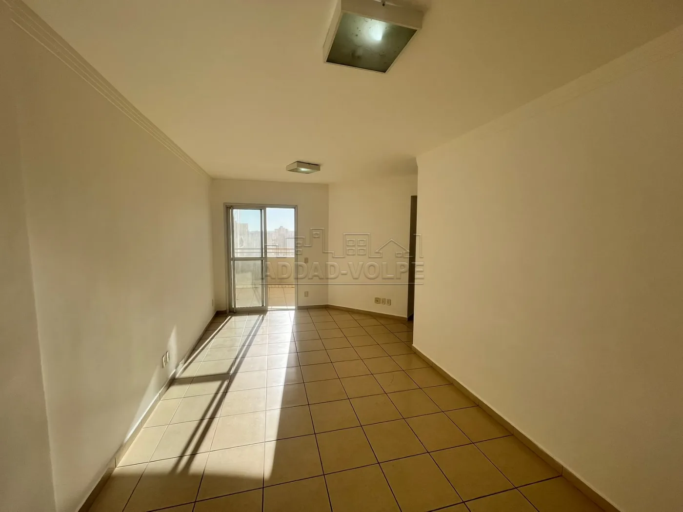 Alugar Apartamento / Padr&atilde;o em Bauru R$ 2.300,00 - Foto 3