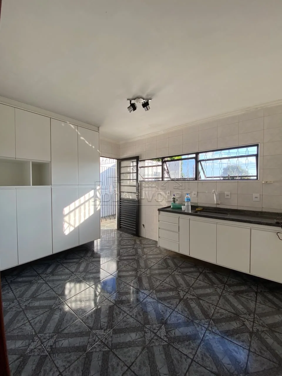 Alugar Casa / Sobrado em Bauru R$ 3.800,00 - Foto 9