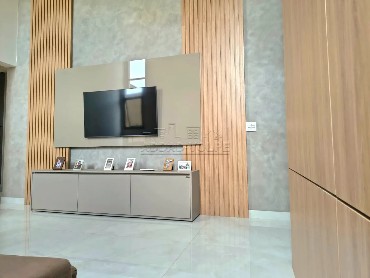 Comprar Casa / Condom&iacute;nio em Piratininga R$ 1.690.000,00 - Foto 5